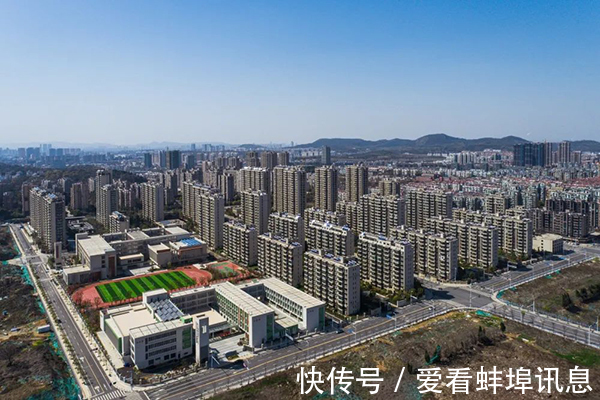 楼盘网|房产中介惹公愤 官方批评
