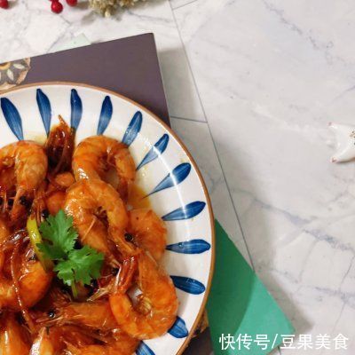 油焖大虾|简单美味，#巨下饭的家常菜#油焖大虾走起