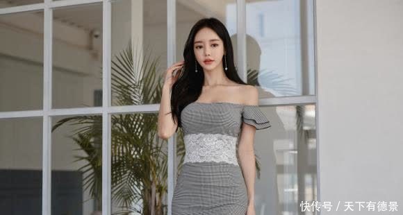 美人图鉴孙允珠:雅致浅灰花纹束腰清凉连衣裙