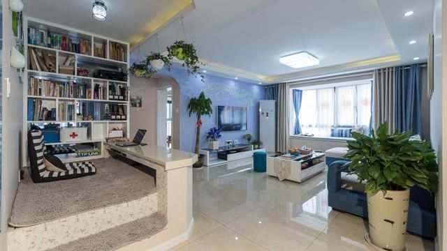 全包|晒晒我的新房，这效果全包花34万，客厅设计估计你们没见过！