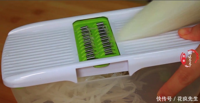  吃光|秋季要多吃萝卜，教你新做法，不炒不腌不凉拌，一大盆上桌就吃光