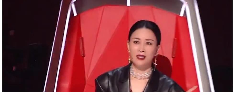 女人|不愧曾为华晨宇的女人，张碧晨对那英圆滑的眼力劲，让我自愧不如