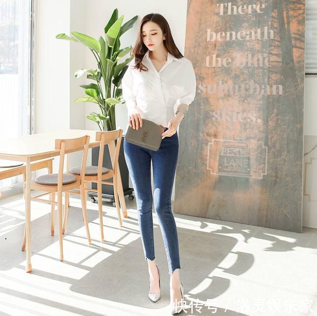 牛仔裤|小姐姐穿搭时尚修身牛仔裤,凸显迷人曲线身材,女神气息十足