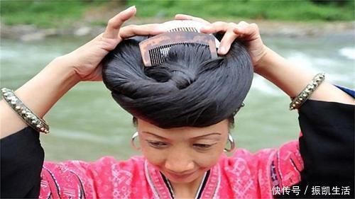 乌黑|一生只剪一次发,人美山美头发美,你羡慕吗?