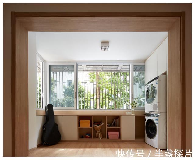 室内门|走进她家,全屋大白墙、无造型,却耐看又有温度,省钱就这么装!