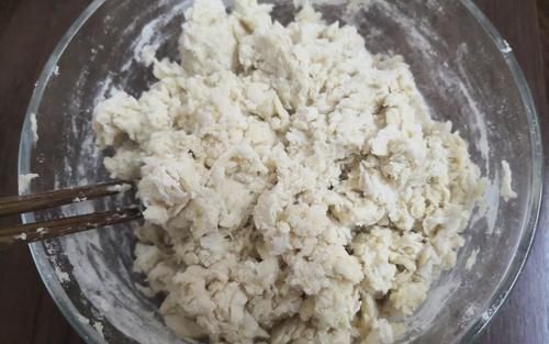 想在家做油条，就教你油条店的独家配方，保证炸出来好吃还有韧劲