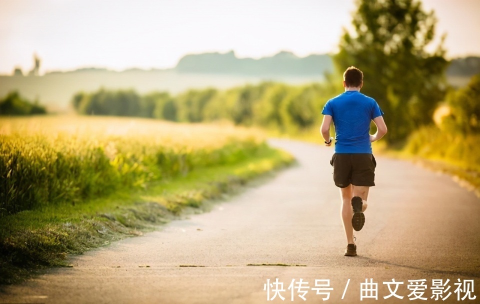 前列腺|男人老不老,有4个地方比较明显,你占了几个?