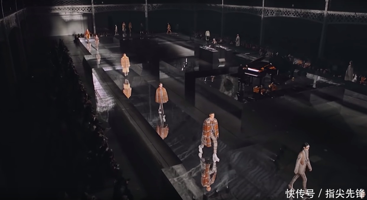 100块把土鳖宅男变鲜肉超模,英国俩沙雕小哥把时尚圈玩坏了