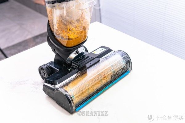 开放式厨房重油污地面终结者：必胜洗地机四代X7