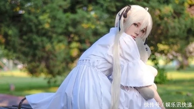 穹妹|cos：缘之空穹妹白裙cos正片