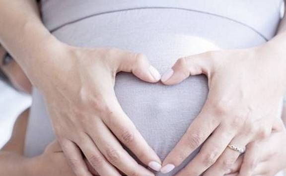 受精卵|女人怀孕后，为何会出现胎停育？或许先从这些方面找原因
