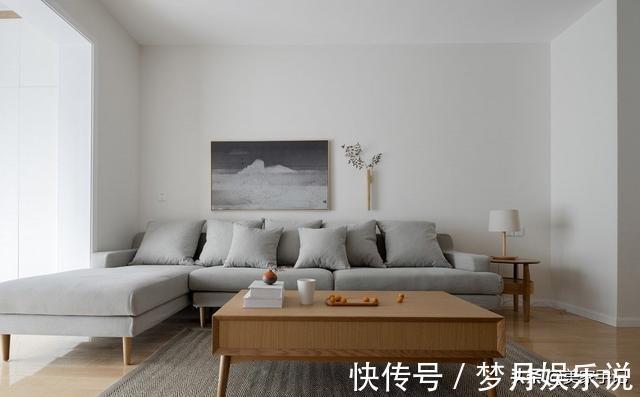 造型|坚持极简主义的她不造型不吊顶，把家装修得干干净净，看着都舒服