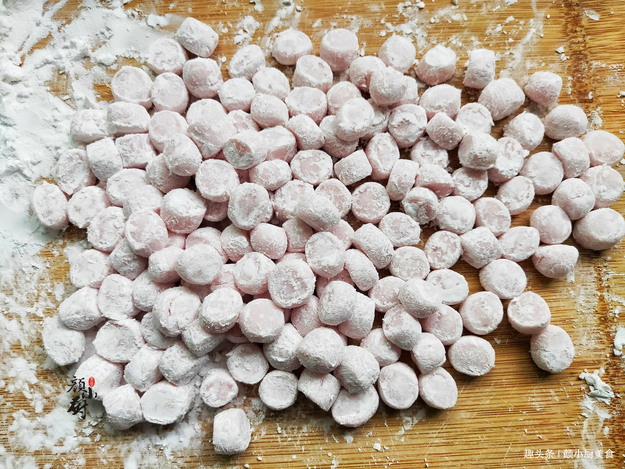 奶茶店18元一碗的糖水，在家轻松做，Q弹爽口，大人孩子都爱吃