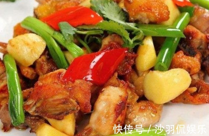 炒菜时,葱姜蒜不能乱放,只要记住5点,以后炒什么菜都美味