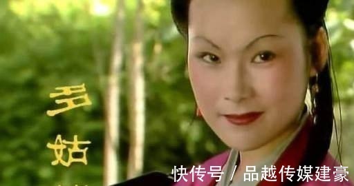 红叶#《红楼梦》古代的定情物有什么 多姑娘赠贾琏的一绺青丝!