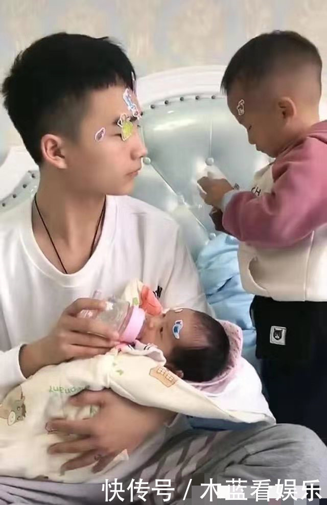 “最嫩奶爸”火了，在家带娃却被误认为是哥哥，妈妈：这是我老公