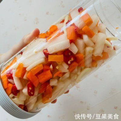 白萝卜|传统美食??酸萝卜（萝卜泡菜）