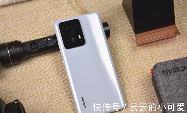 小米11|发布四个月下跌1700元，12GB+512GB，陶瓷机身旗舰无奈售价大跳水