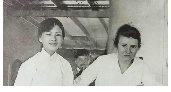 林长民$美女林徽因“老照片”：欧洲度蜜月带6岁女儿骑驴，美得不可方物