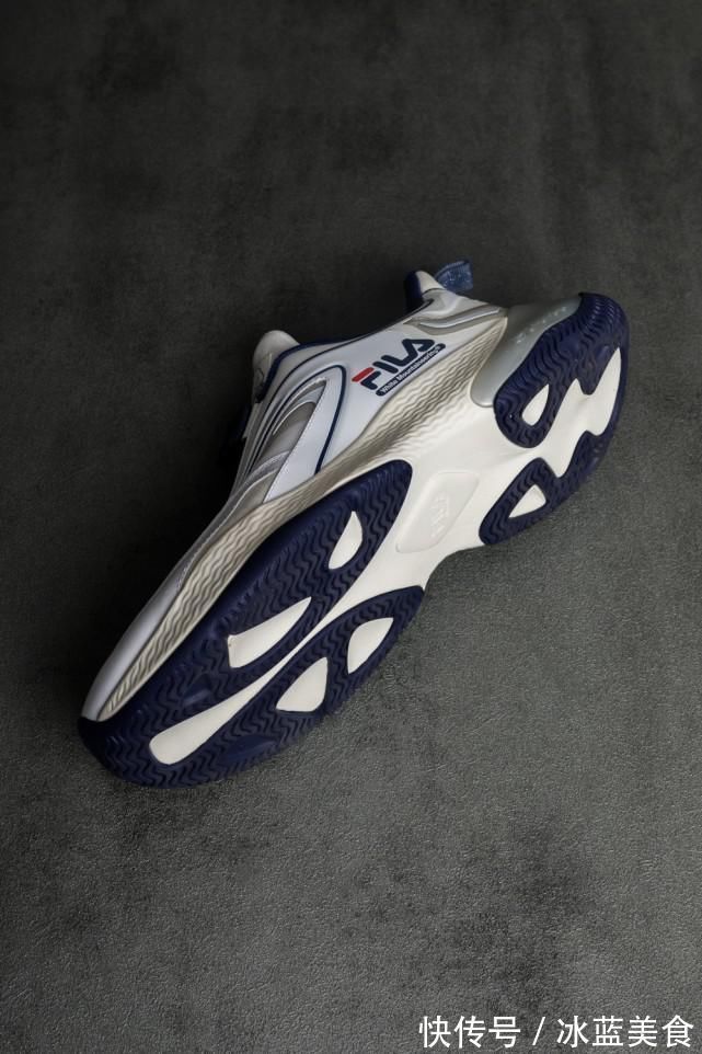 机能|买到这双鞋能省好几千!这个超“贵”的牌子又出了双联名鞋!