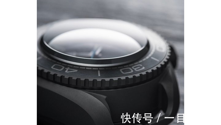 蓝宝石 入海 10928 米,这块手表刷新了下潜记录