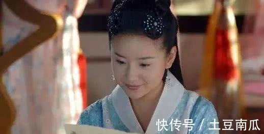 下联|才女为为躲避秀才,出一上联,没想到秀才的回答,令她羞愧不已!