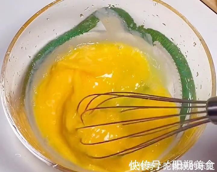 入口|家有烤箱，一定要试试它，无需打发，外焦里嫩，入口即化