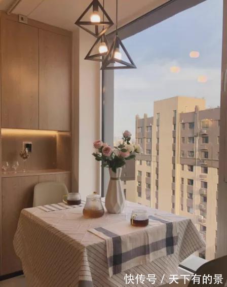 年轻人|60㎡LOFT空间明亮有情调，玩出了年轻人该有的新境界！