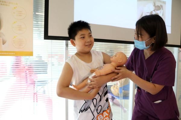 石家庄|河北石家庄：关爱孕妇健康 学习育婴知识