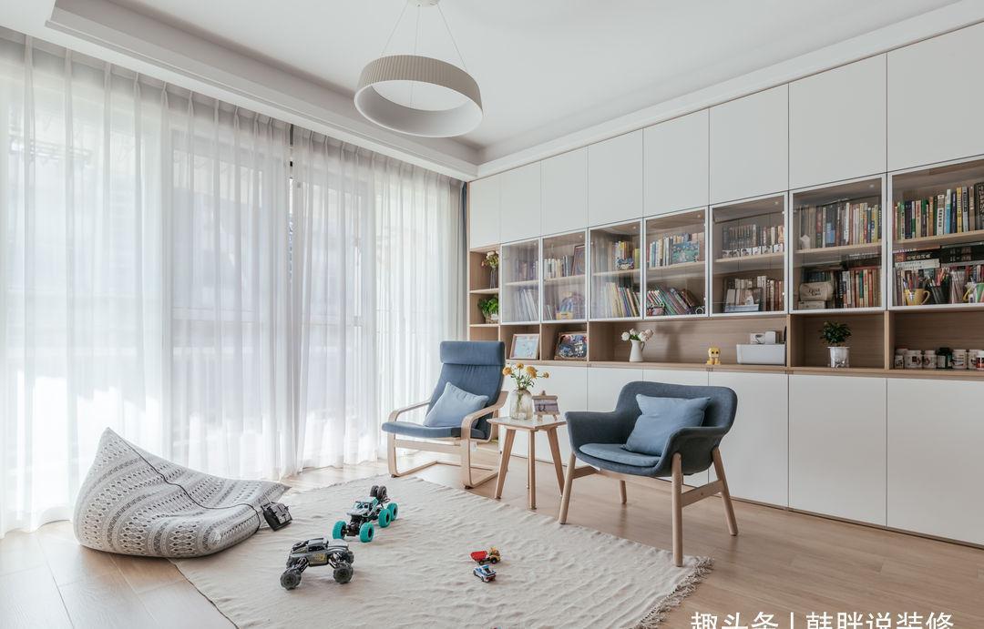 装修|新房坚持“去客厅化”,进门就被玄关吸引了,这样装修太有远见了