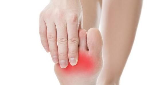 肾脏|“肾”好不好看脚，脚上如果没有以下4种情况，说明你的肾很健康