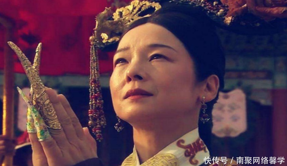 袜子|慈禧初次见电灯泡,道出一句话,后人:难怪清朝要灭亡