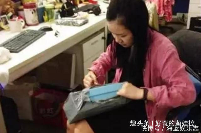 衣服|“会在地摊给孩子买20块钱衣服吗”多数宝妈回答,和你想的不同