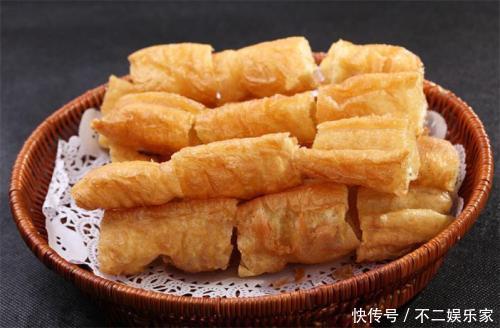 高手|英国老年痴呆测试:海豚里有一个棉花糖,30秒内找到的都是高手!