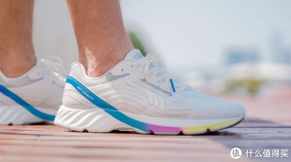 优速 大体重别乱买跑鞋!“缓震”和“支撑”,到底应该怎么选?