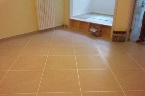 瓷砖不要直接做美缝,清洗工作不能忽视,清理干净才有好效果