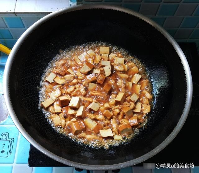 天冷，建议多吃这道家常菜，简单一炒好吃又营养，还不用担心长肉