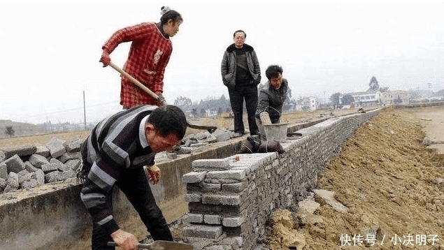 证书|下月农村“房产证”要发了,别着急领,这3个问题确认好再签字