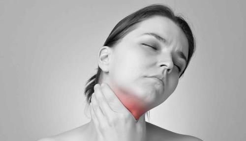 异物感|食道癌早期的四个特征,需留意!早发现早治疗,或能躲过一劫