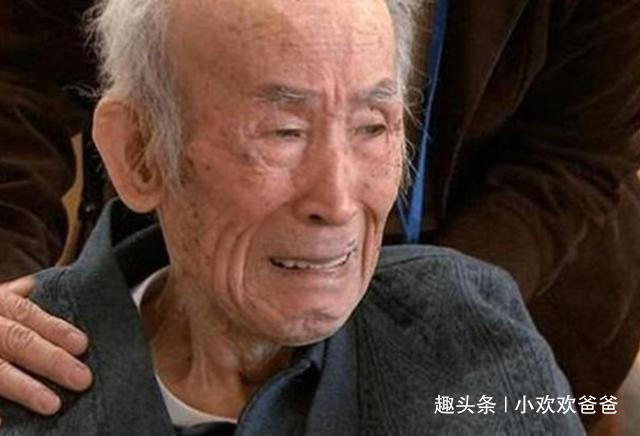 张老汉|70岁老人被送进养老院，含泪诉说老了才懂，生男生女真不一样