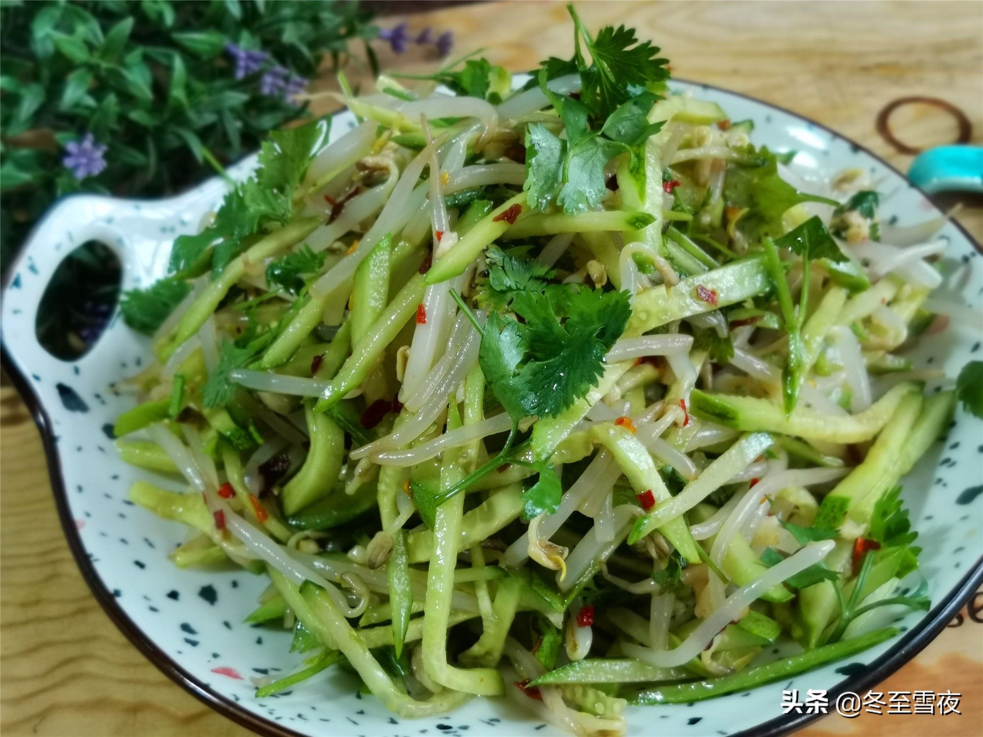 开胃|适合夏季的清爽凉拌菜，简单拌一拌，脆嫩爽口，清香开胃解暑热