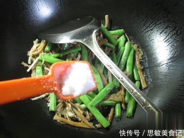 入伏吃这菜，吃1斤相当于15个鸡蛋，8倍牛奶，识货的人抢着买