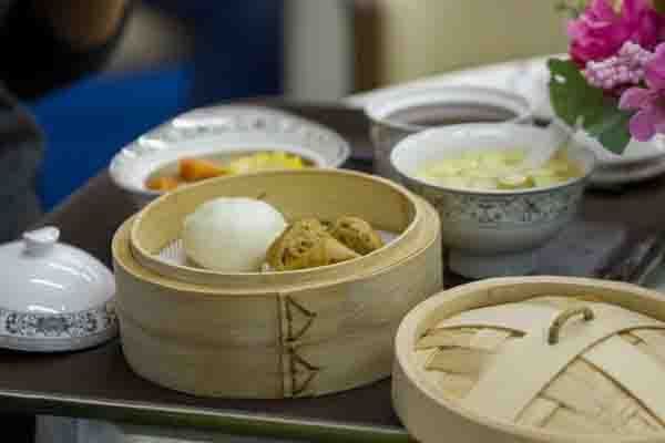 慢性疾病|老年痴呆是“吃”出来的提醒3样食物,年过50岁的人要少吃