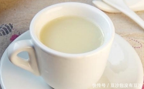 雌性激素|女人雌激素偏低,不防多吃点此物,既增加雌激素,又补血美颜