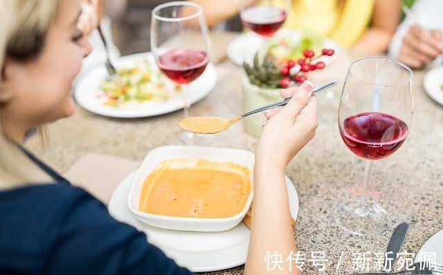 多喝水|想在一个月之内瘦10斤除了多喝水,还要做好这三点,减肥很简单