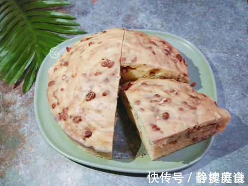 红豆蒸糕|红豆不煮粥,试试这样做,锅中一蒸,蓬松暄软又香甜,做法还简单
