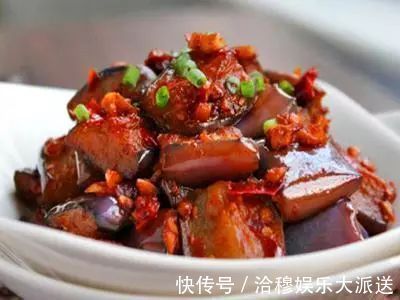 苦瓜焖排骨|让你一次能吃两碗饭的解馋下饭菜，简单上桌快，学会做给家人吃