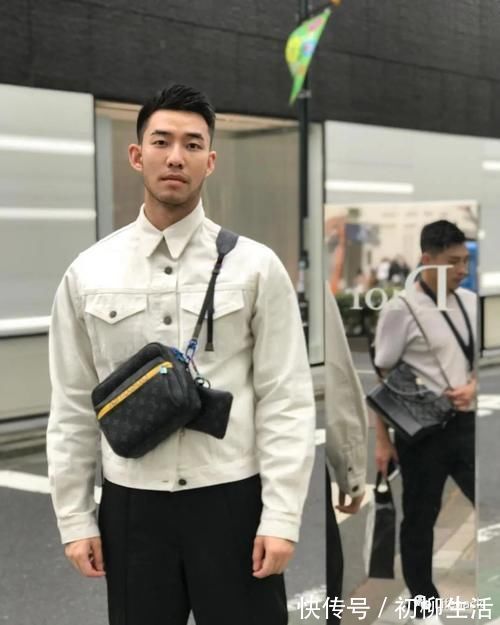 肌肉|185cm肌肉男模走红,雄性荷尔蒙让网友不淡定了