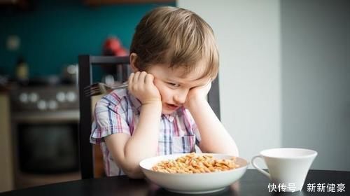 难怪孩子们拒绝在幼儿园吃饭，你犯了多少常见的错误？