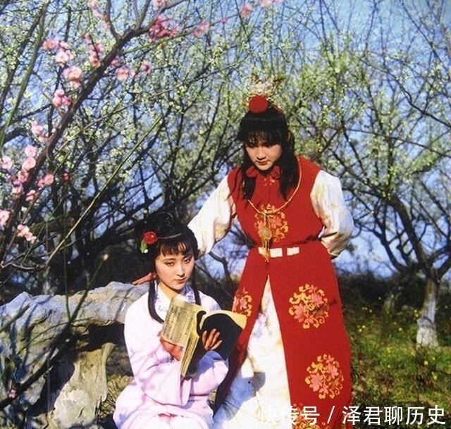 嫁祸|滴翠亭偷听事件,薛宝钗嫁祸黛玉,如果被黛玉知晓会有什么反应?